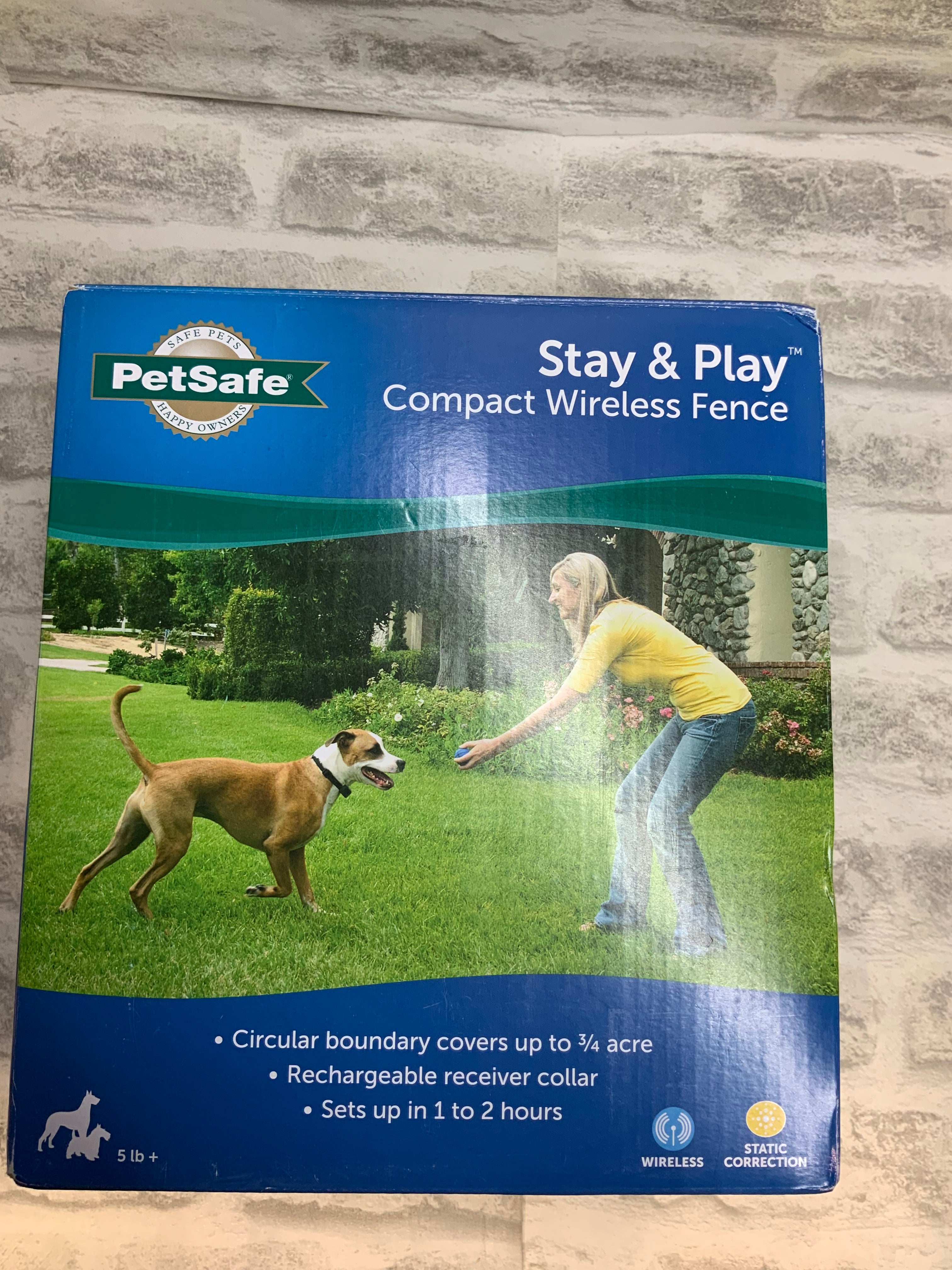 PetSafe Stay & Play Compact Wireless Fence for Dogs & Cats (7539676938478)